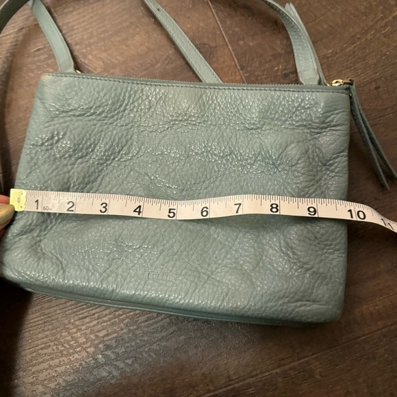 Fossil  seafoam green genuine leather crossbody satchel - Picture 7 of 9